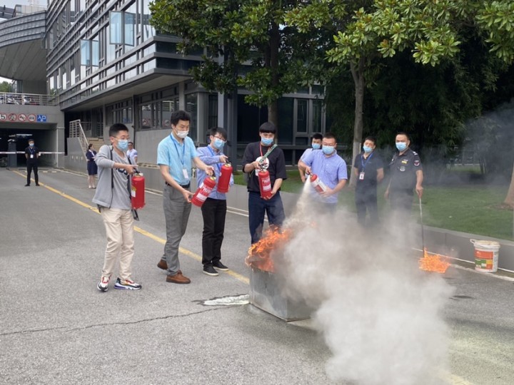 1593677834894862.jpg 消防演習(xí)照片.jpg
